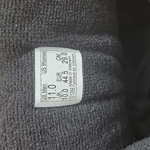 Van's speed Ls in the box authentic brand new. - Picture 10 of 13